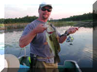 largemouth.jpg (37268 bytes)