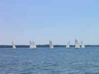 sewardsailing.jpg (176692 bytes)